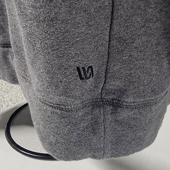 Dicks Sporting Goods - Second Skin - Gray Crewneck Size XL - Picture 3 of 4